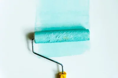 Peinture intérieure à Montgru-Saint-Hilaire — murs, plafonds et boiseries